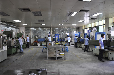 【熱銷產(chǎn)品廠家直銷 2013 款豐田漢蘭達(dá) 專車專用日行燈 日行燈】價(jià)格,廠家,圖片,其他車燈,深圳市華美兄弟電子-