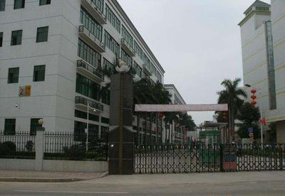 深圳大浪女孩子最多的電子廠,打工仔不關(guān)心工資,只為找個女朋友